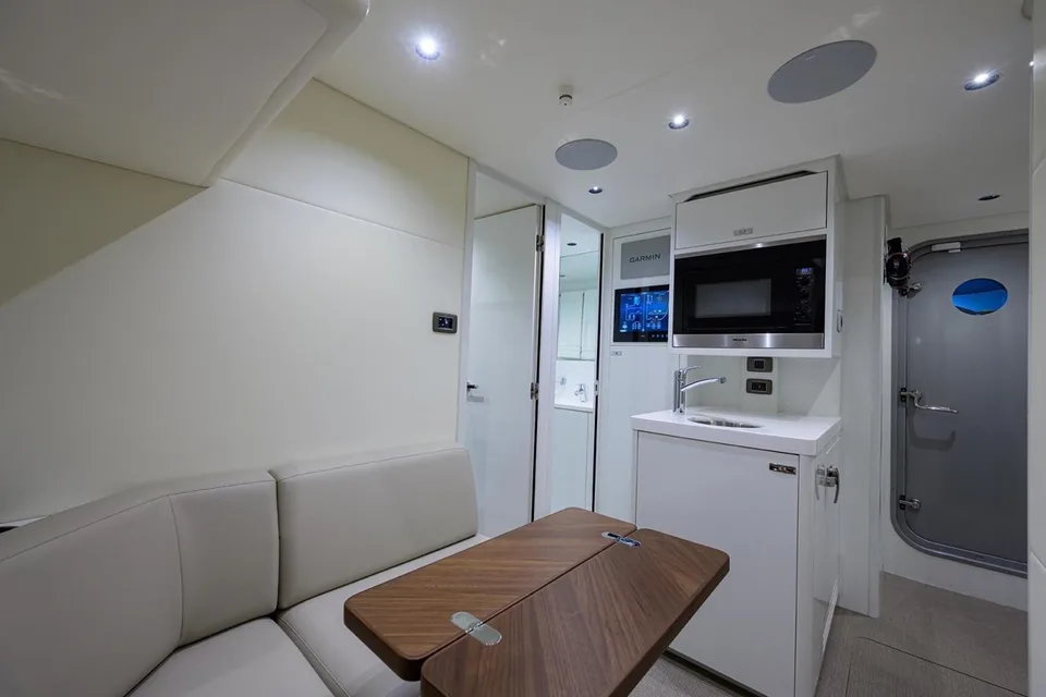 Princess Y85 Motor Yacht