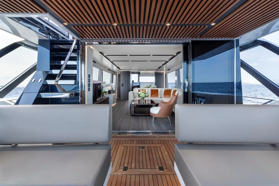 Astondoa AS8 Flybridge