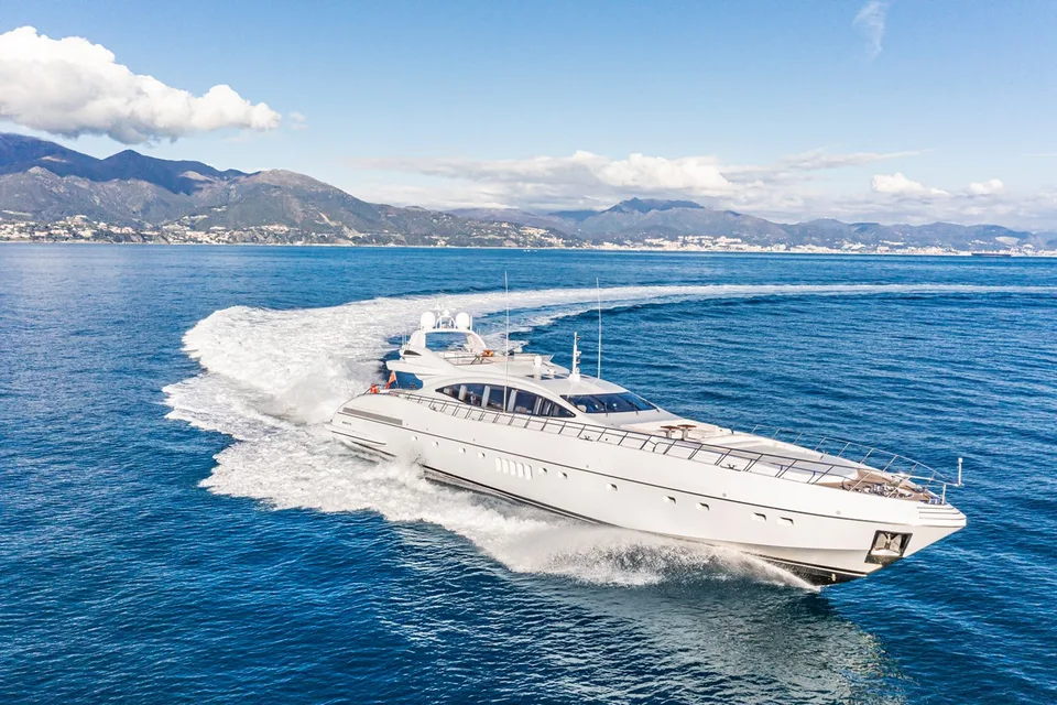 Overmarine Group 132