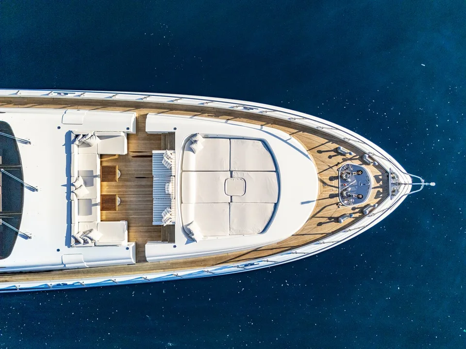 Overmarine Group 132