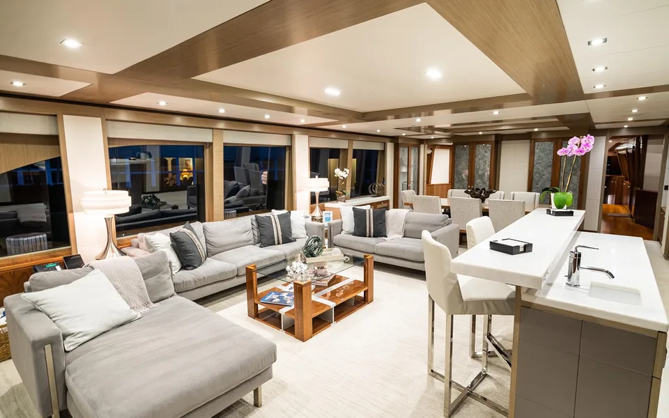 Hargrave Raised Pilothouse