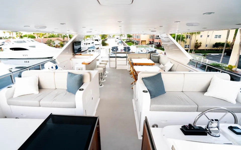 Hargrave Raised Pilothouse