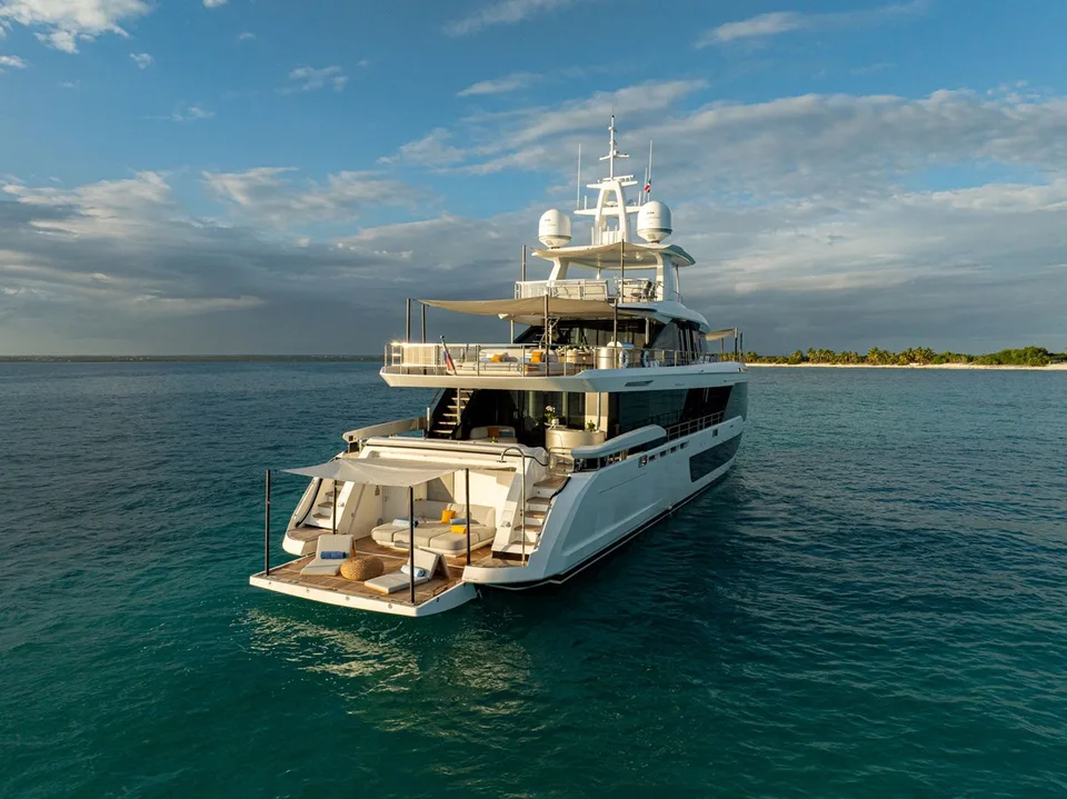 Azimut Grande 36M
