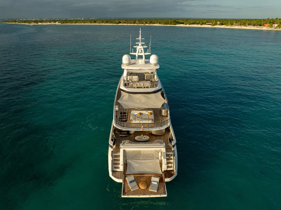 Azimut Grande 36M