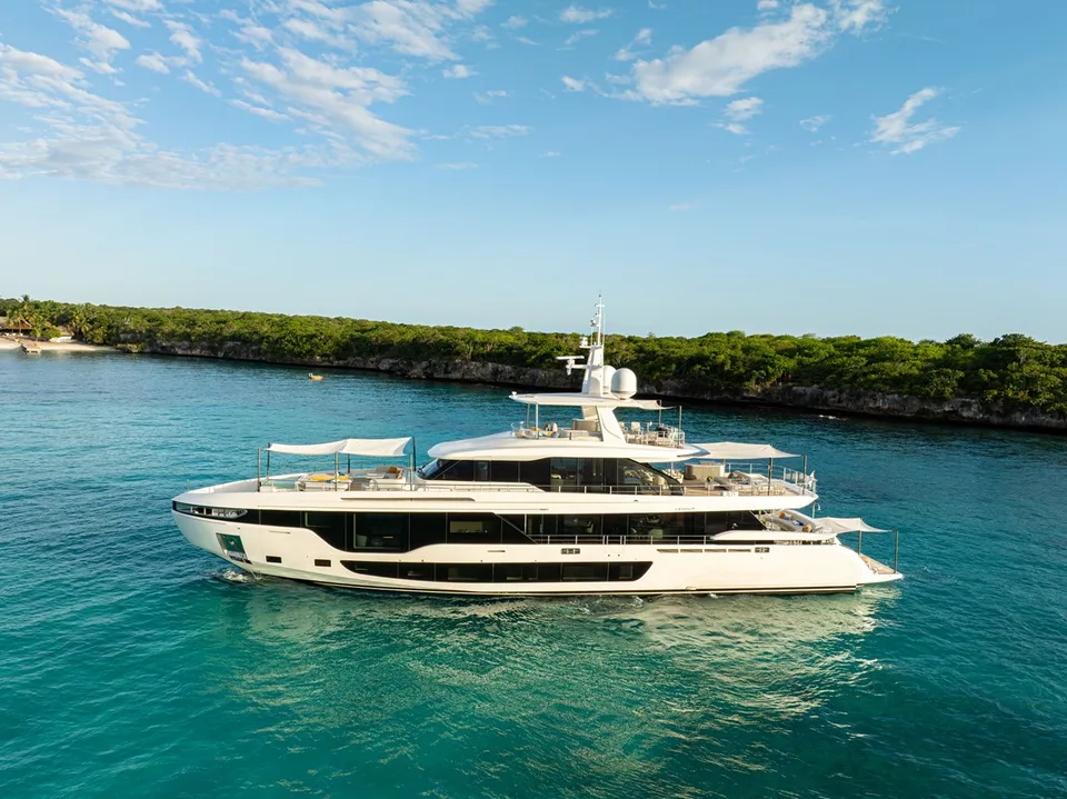 Azimut Grande 36M