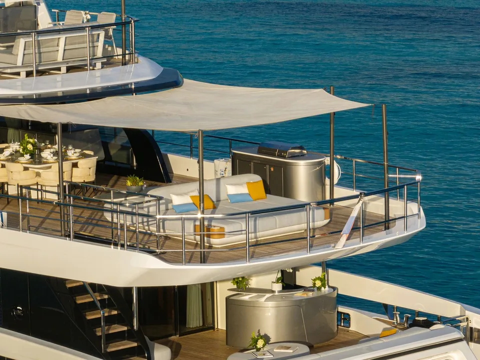 Azimut Grande 36M