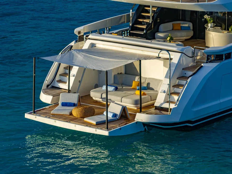Azimut Grande 36M