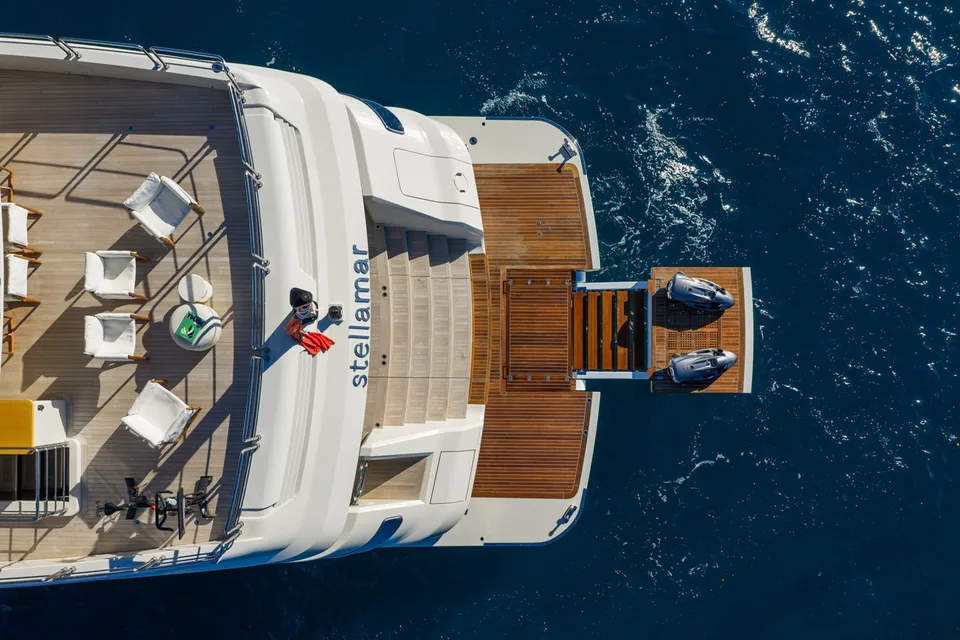 Cantiere Delle Marche RJ115