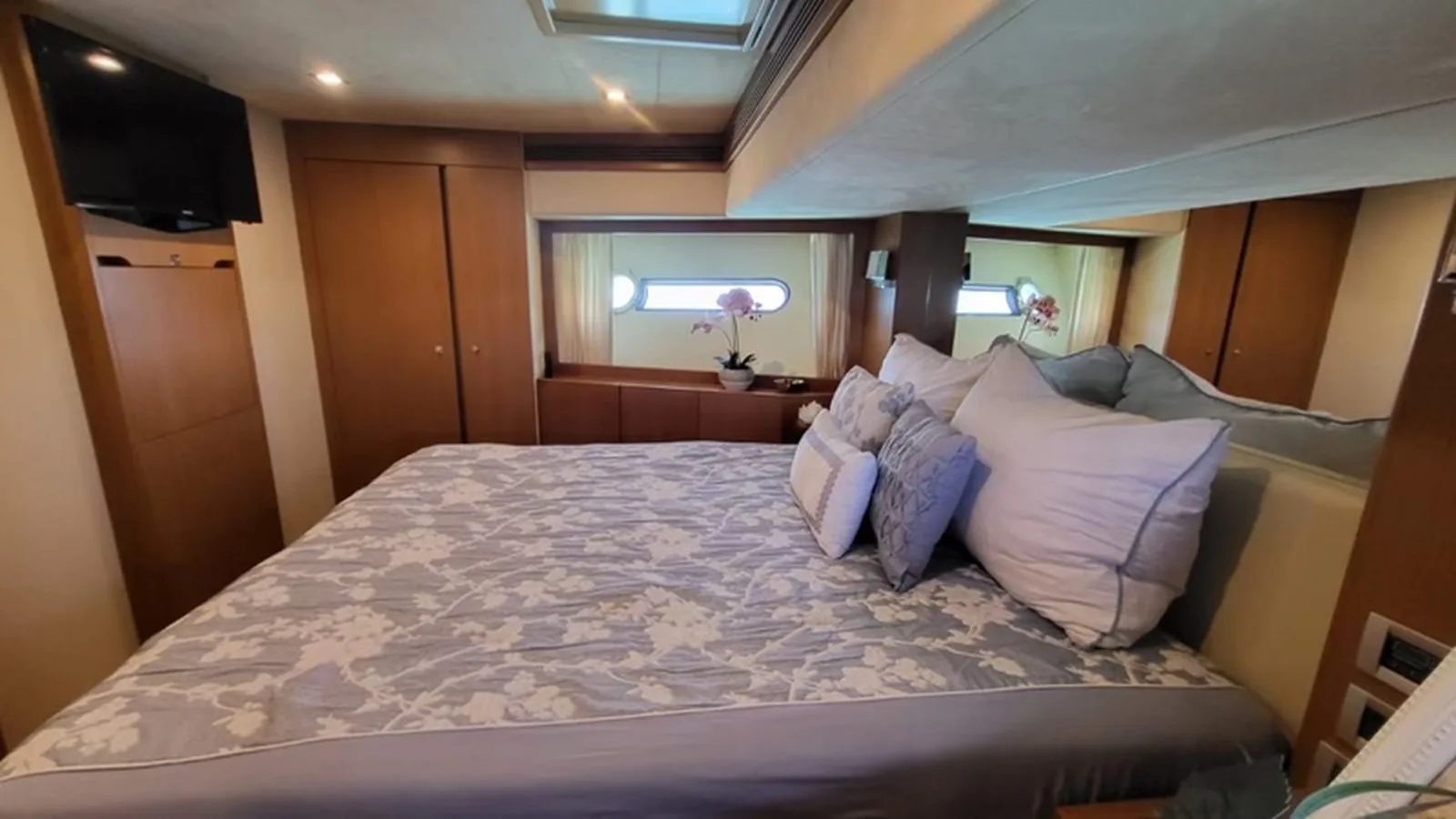 Ferretti Yachts