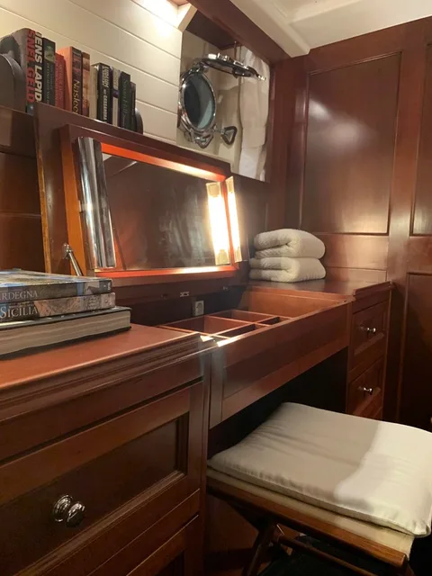 Feadship Cruising Sailingyacht