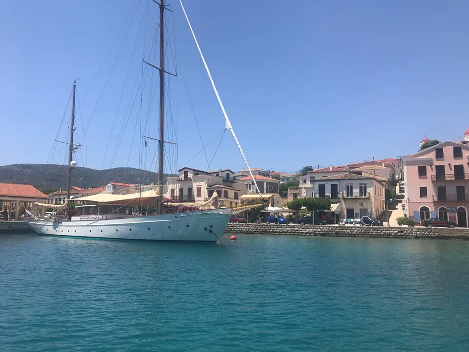 Feadship Cruising Sailingyacht