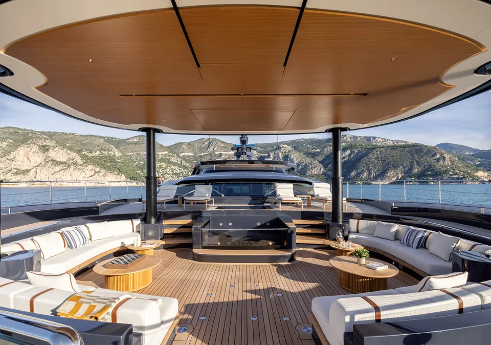 Rossinavi SEACAT 40
