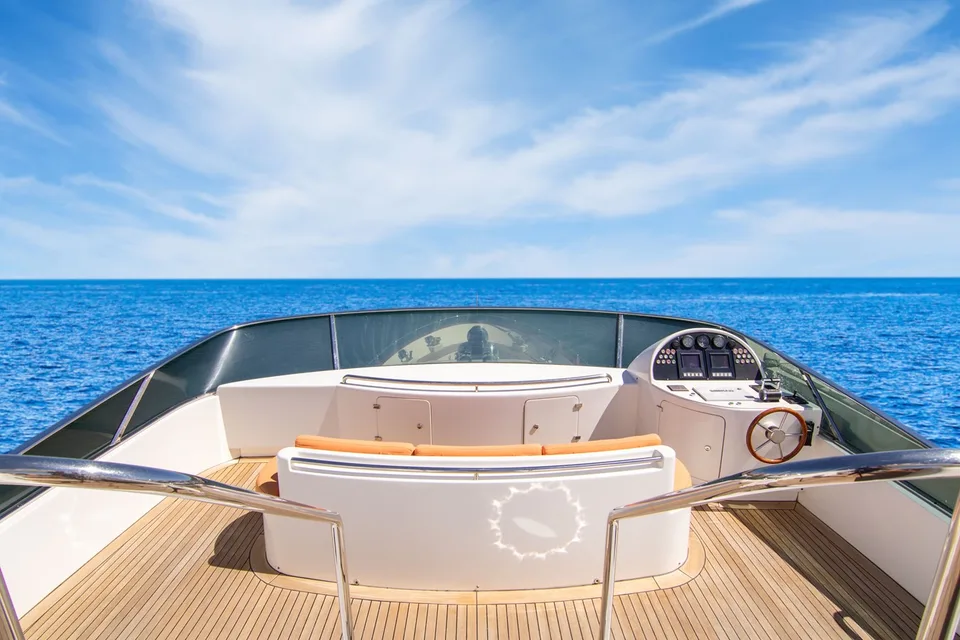Benetti Tradition 100