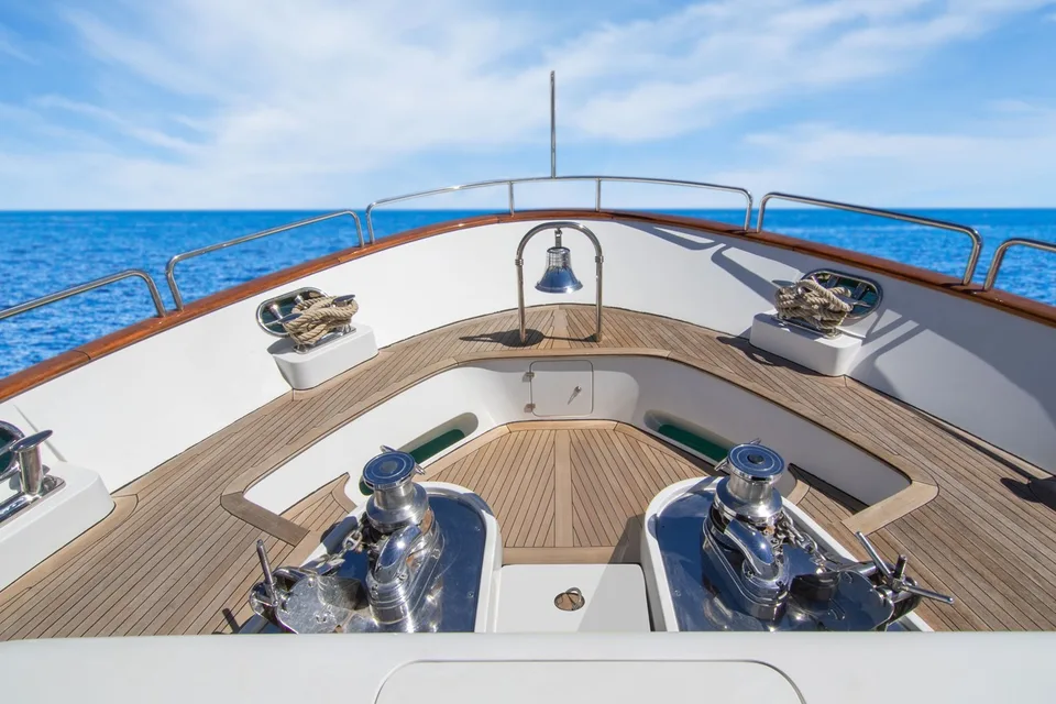 Benetti Tradition 100
