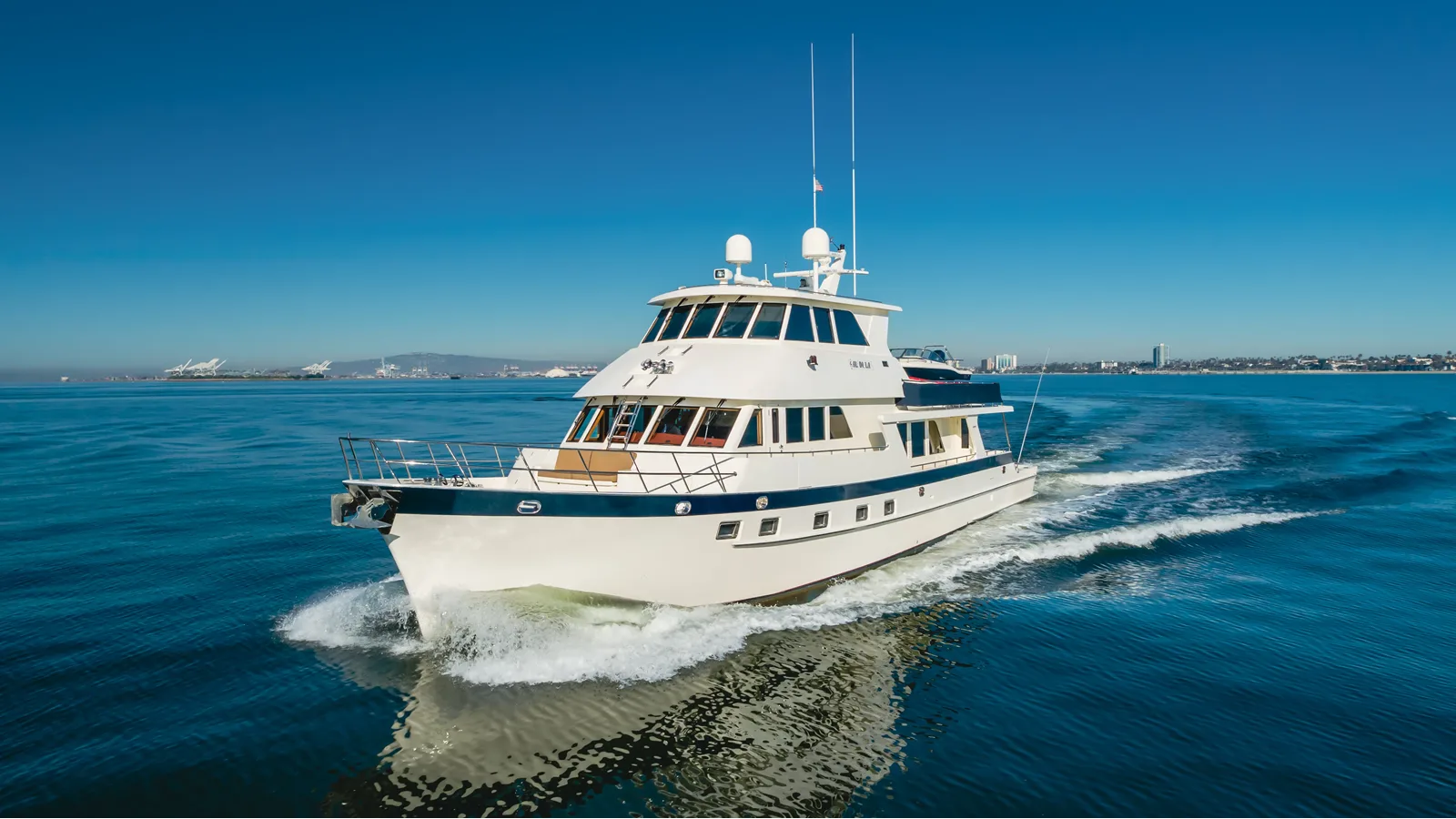 Grand Alaskan Enclosed Bridge CPMY