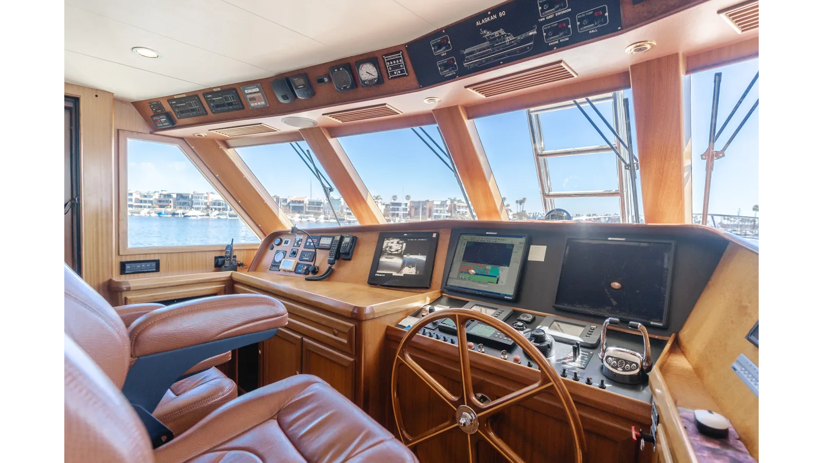 Grand Alaskan Enclosed Bridge CPMY