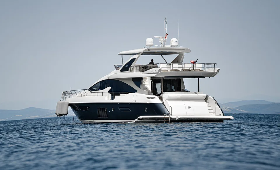 Azimut AZIMUT 80