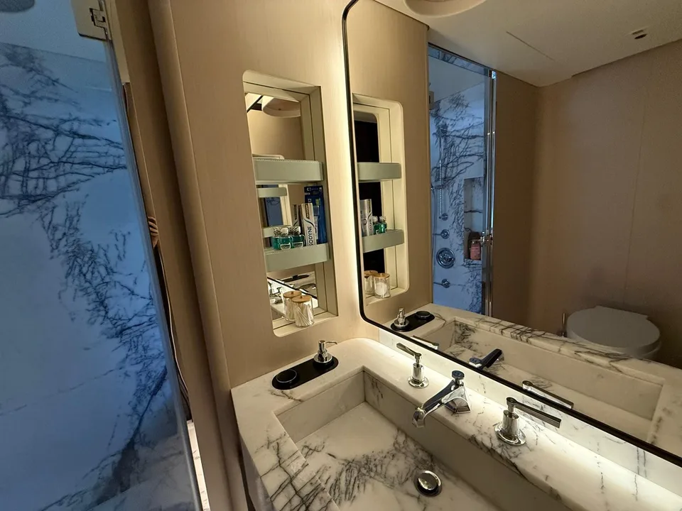 Azimut TRIDECK 38 M
