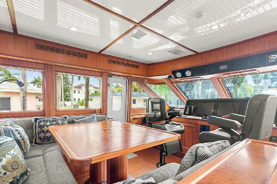 Paragon Motor Cockpit Motor Yacht