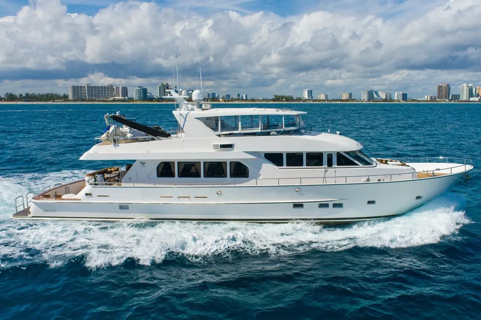 Paragon Motor Cockpit Motor Yacht