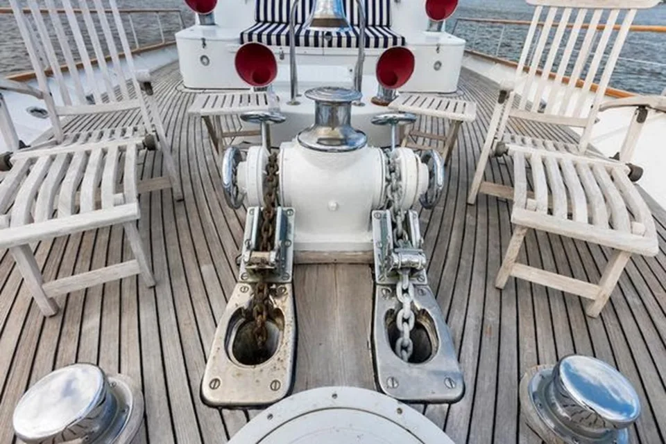 Burger Boat Company 310C