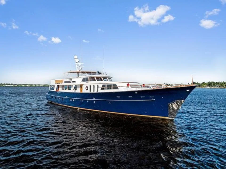 Burger Boat Company 310C