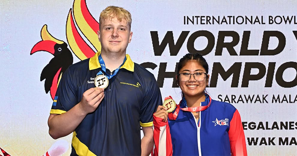 Emil Svensson and Katelyn Abigania on the podium after winning boys' and girls' singles gold at the World Youth Bowling Championships