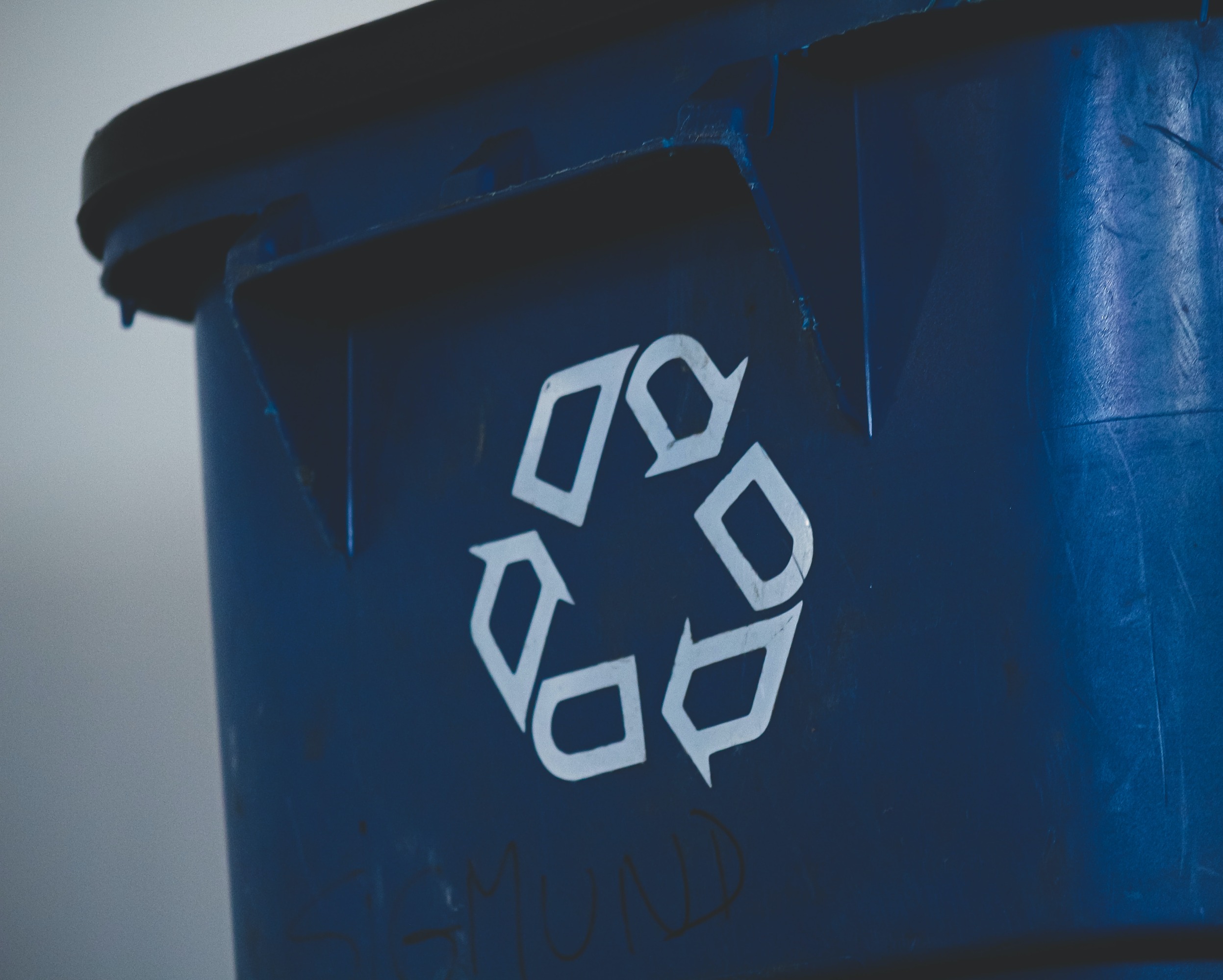 Recycle symbol