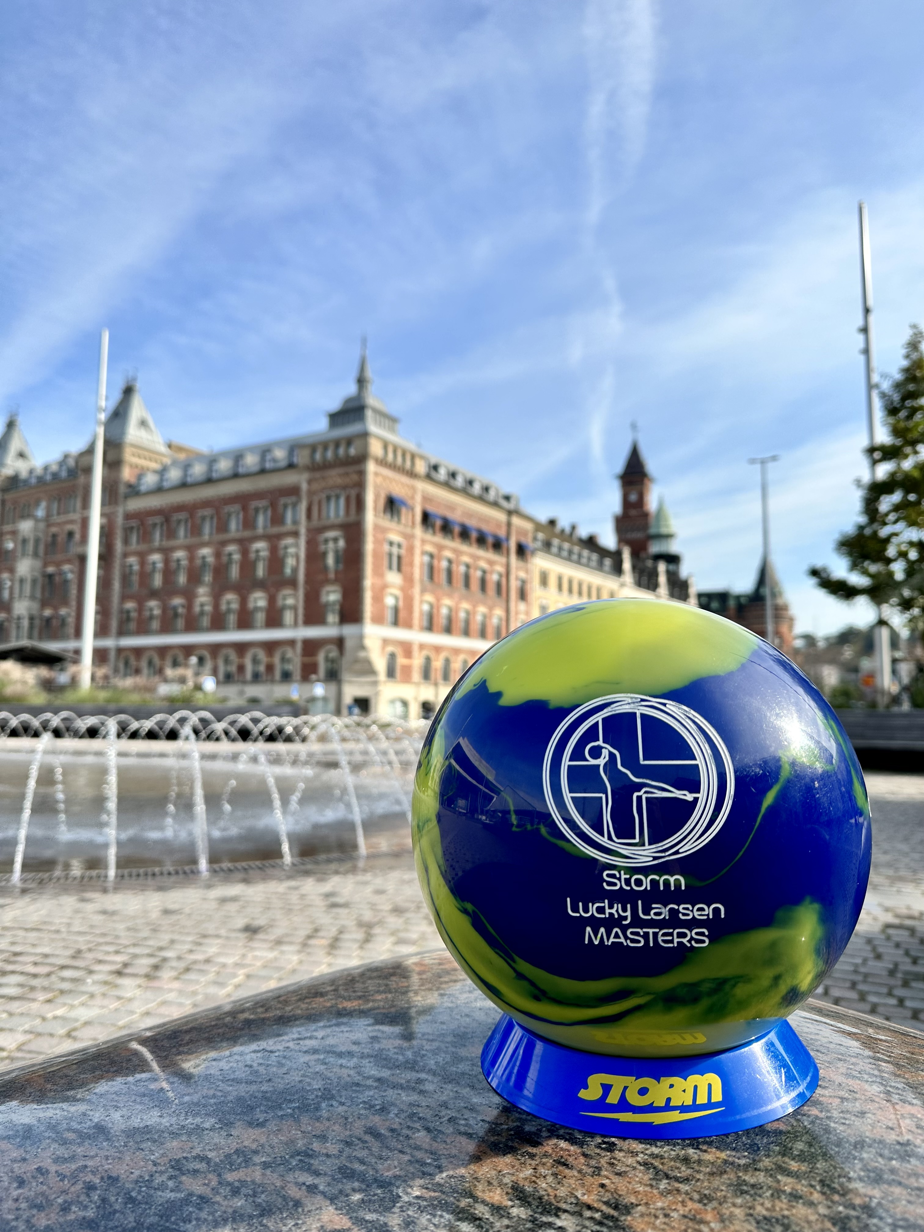 Special edition SLLM bowling ball in Helsingborg