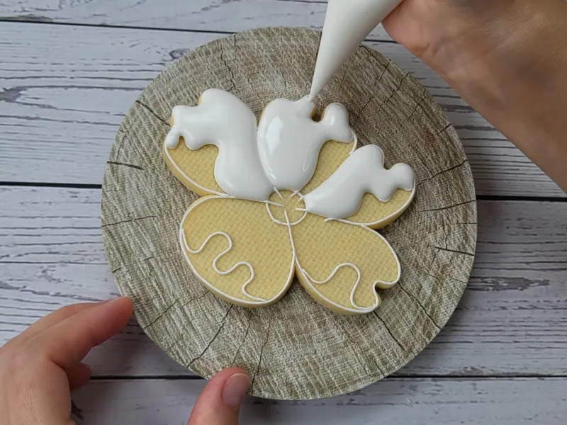 Realistic Flowers Cookie Set — image 5