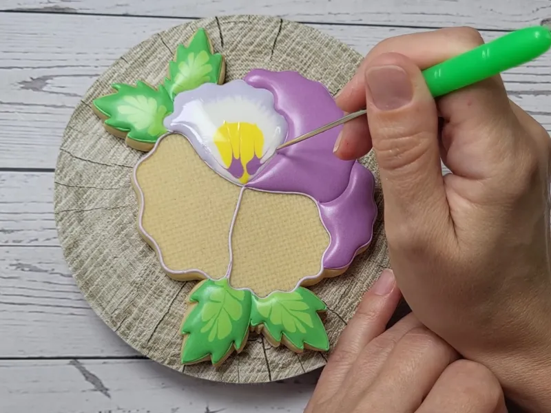 Realistic Flowers Cookie Set — image 8