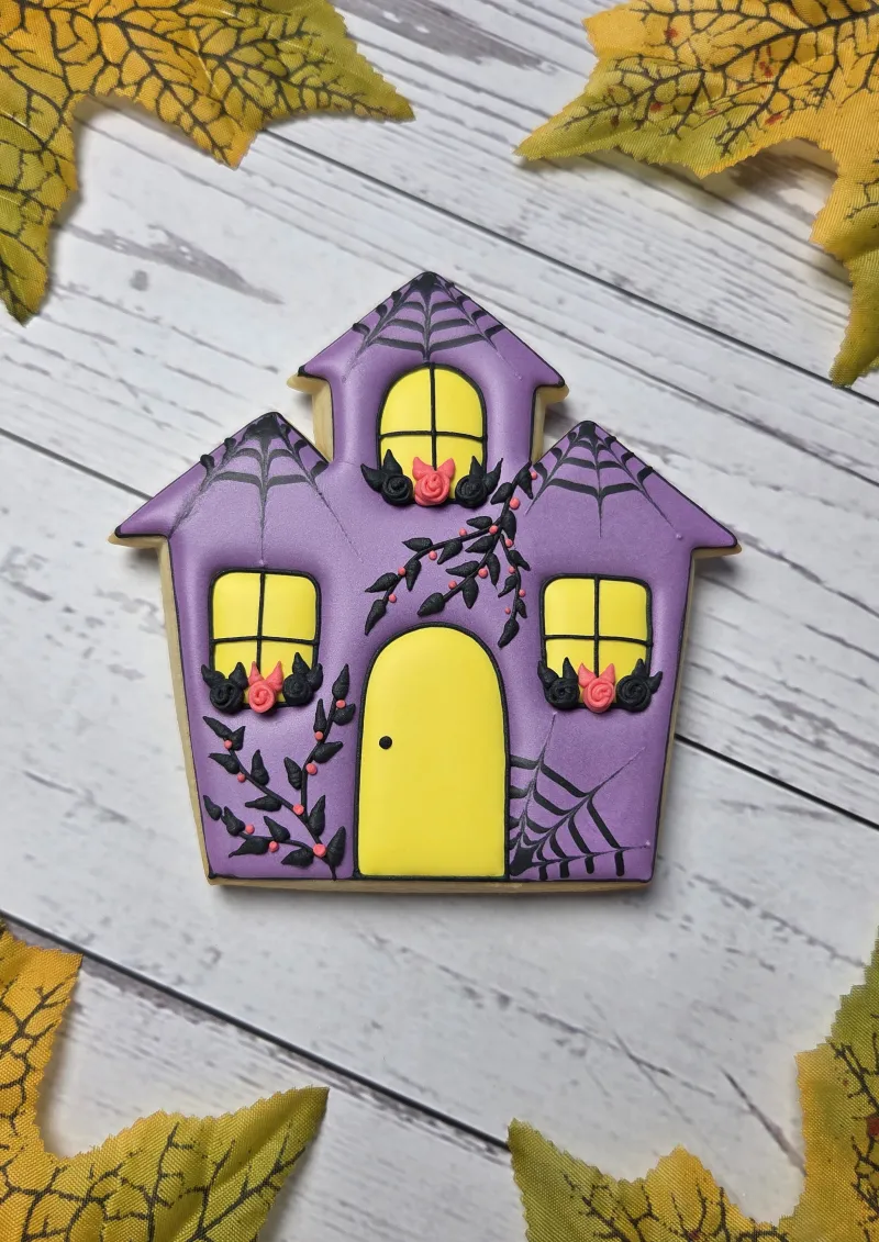 Haunted Manor decorated cookie