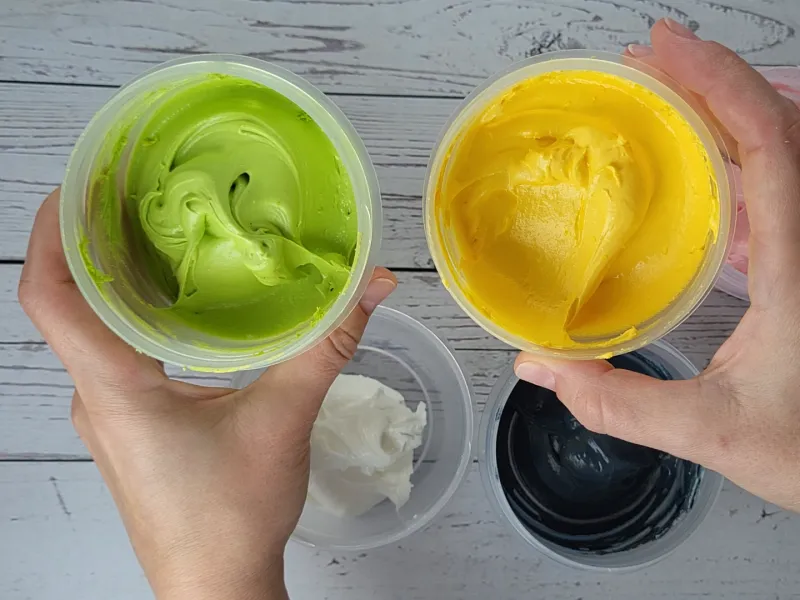 Easter Bunny & Eggs — image 6