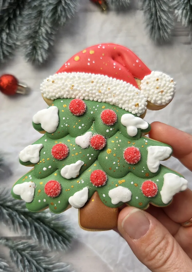 Santa Tree decorated cookie