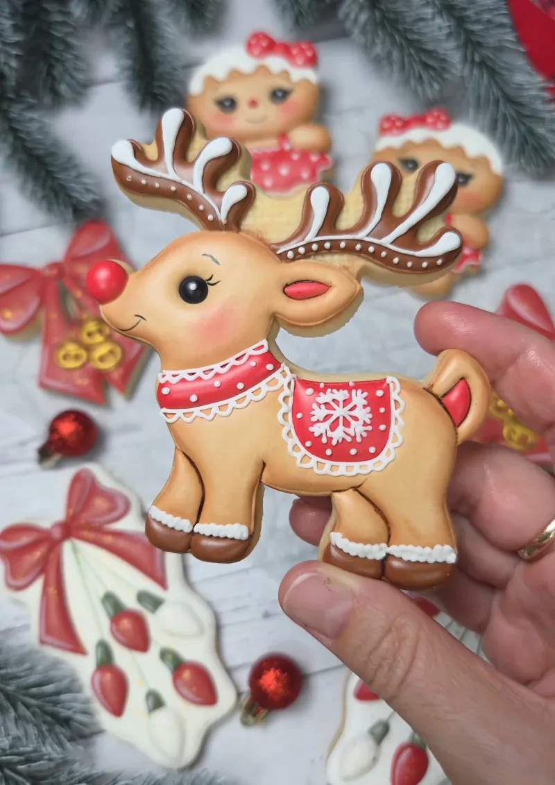 Gingerbread Reindeer decorated cookie