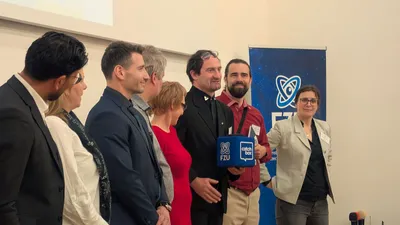 V porotě byli zástupci 4 univerzit, Akademie věd ČR a další významné osobnosti. Svým složením budila docela velký respekt.