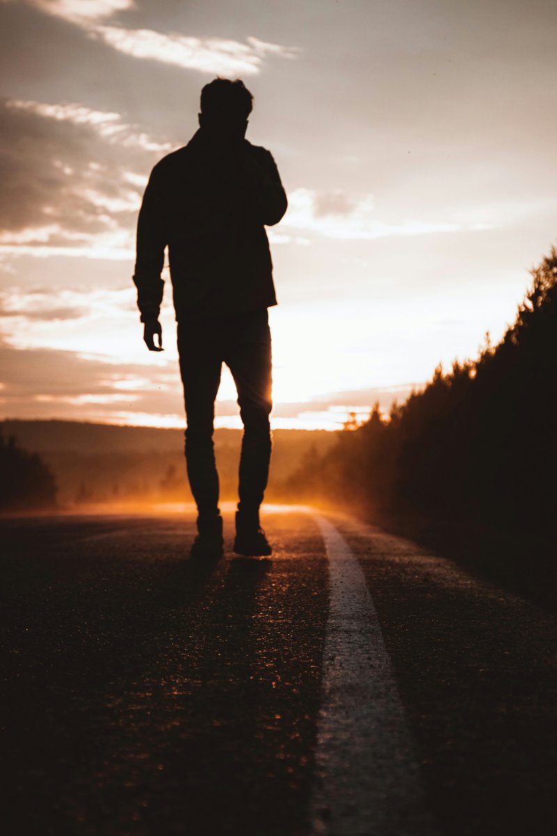 Man Walking Away Pictures | Download Free Images on Unsplash