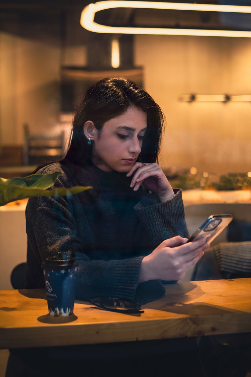 Sad Girl With Phone Photos, Download The BEST Free Sad Girl With Phone Stock Photos & HD Images