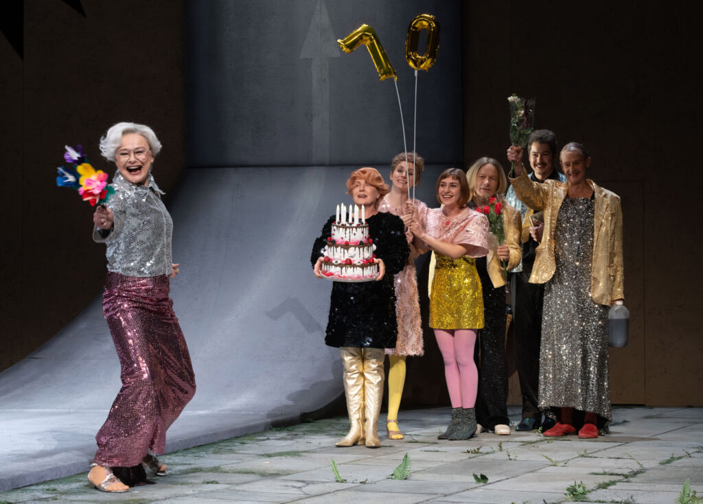 Immer wieder wächst das Gras