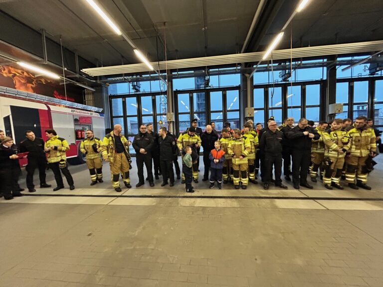 Übergabe von fünf neuen Fahrzeugen an Feuerwehr und Notfallseelsorge
