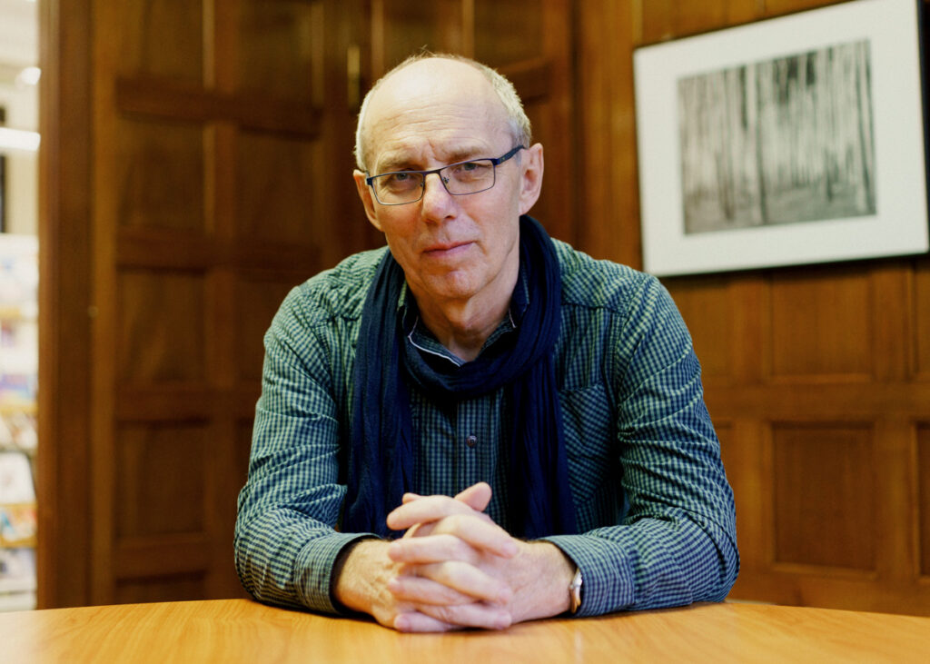 Lesung mit Reinhard Stöckel - Die Sprache der wilden Hunde