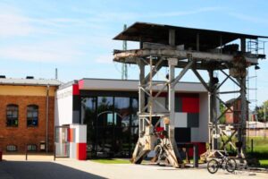 Kabarett in der Bunten Bühne: "Sag mir, wo die Blumen sind!"