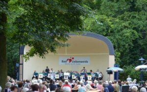 Kurkonzert mit dem "Bernhard.t.iner Akkordeonorchester"