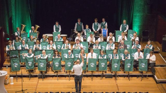 Frühschoppen mit den ,,Geißlitztaler Musikanten e.V.`` sowie Maibaumfest und Eröffnung der Kurkonzertsaison