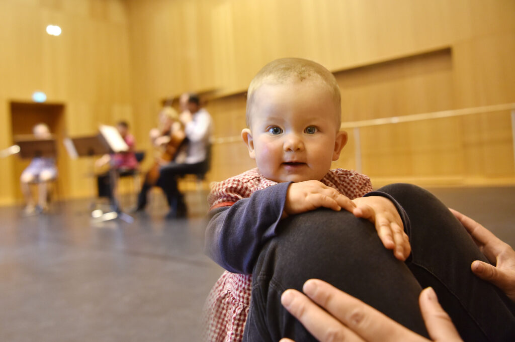 Konzert für Minis – Moderiertes Konzert für Familien mit Kindern von 0 – 2 Jahren