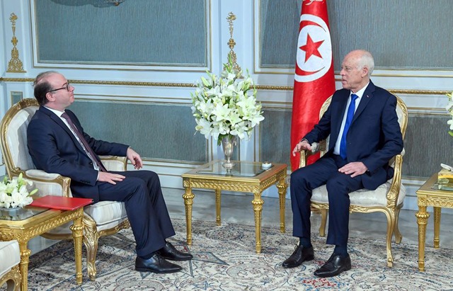 الصورة الرئيسية