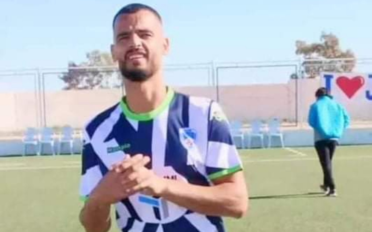 الصورة الرئيسية