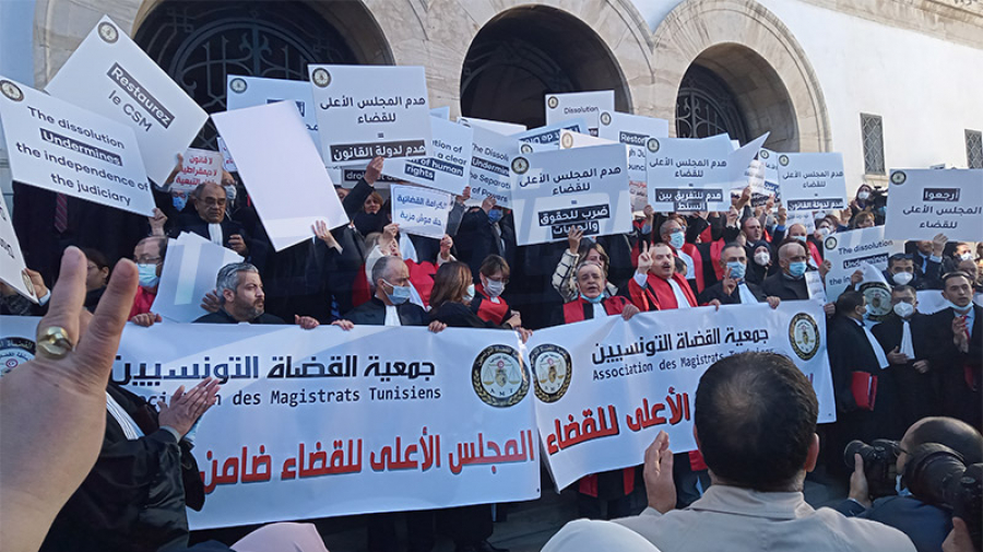 الصورة الرئيسية