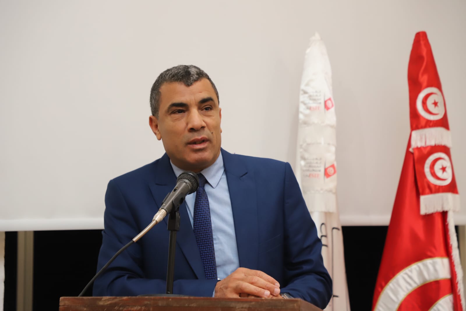 الصورة الرئيسية