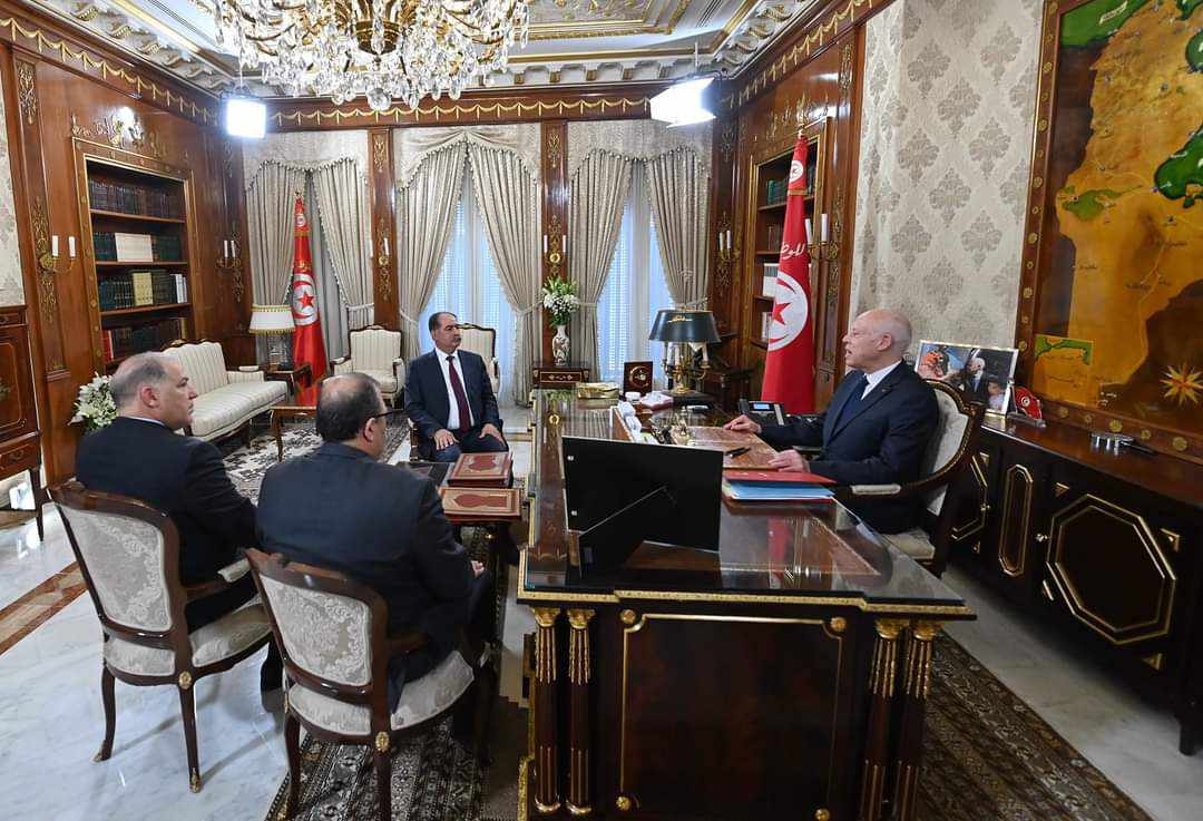 الصورة الرئيسية